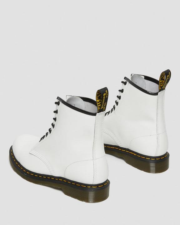 DR.MARTENS~1460 8 Eye Boot White Smooth