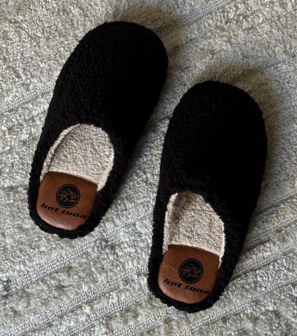 The The Teddy Black-slippers