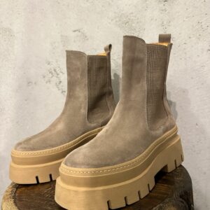 BOOTSE boots