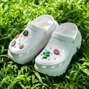 Crocs-Classic Mega Crush Clog-WHITE מגה Crush Clog 207988 קרוקס לנשים CROCS Women's Shoes