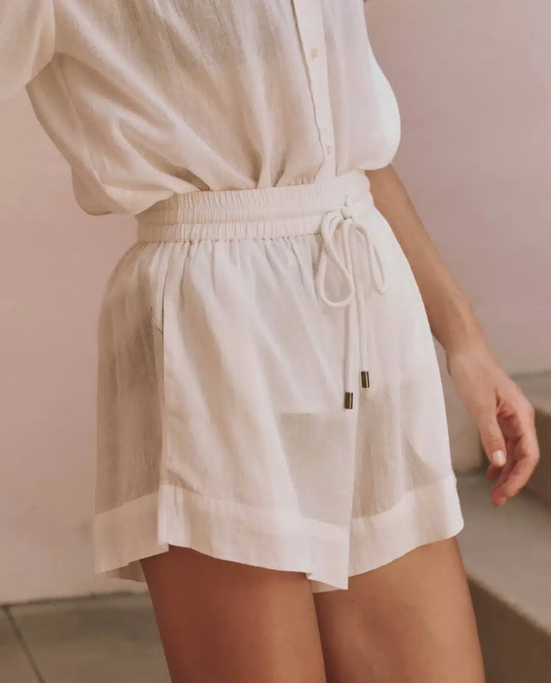 THE GREAT-THE DELTA SHORT WHITE