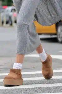 UGG Classic Ultra Mini Platform Chestnut