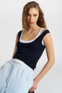 COTTON CITIZEN-VERONA CROP TANK JET BLACK