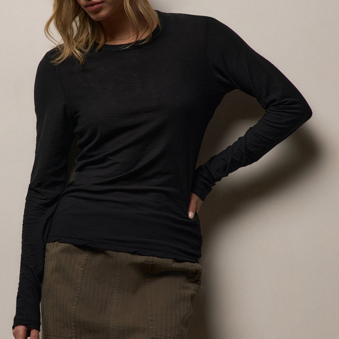 JAMES PERSE-SHEER SLUB LONG SLEEVE CREW-Black WUA3361 JAMES PERSE-SHEER SLUB LONG SLEEVE CREW-Black WUA3361