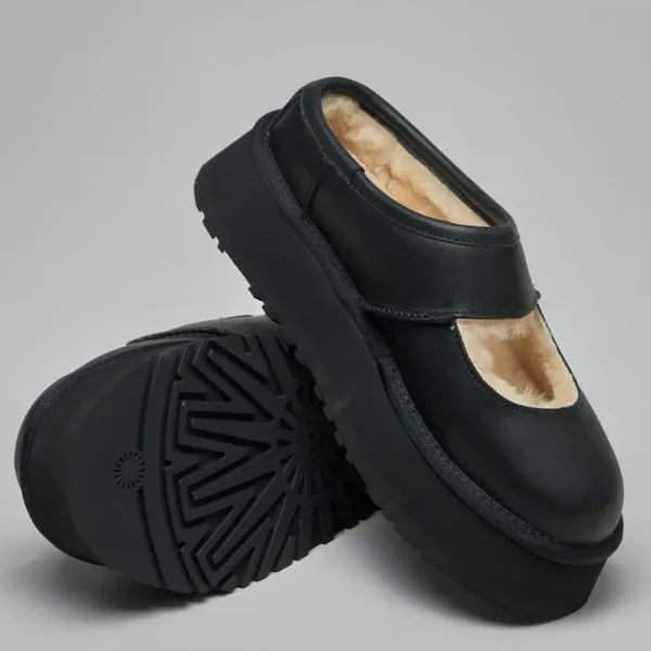 UGG-BEA LEATHER MARY JANE BLACK