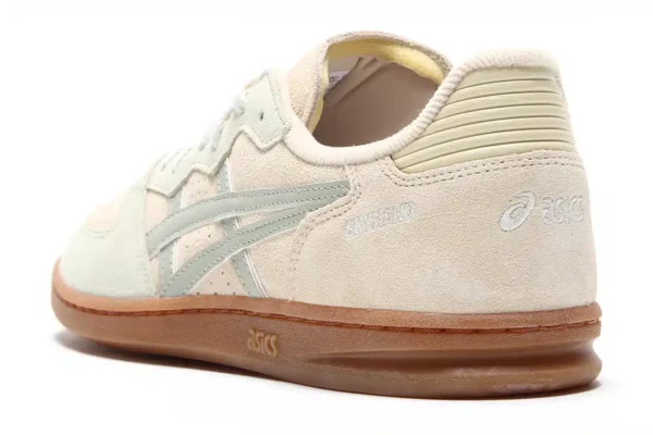 ASICS-Skyhand OG Marzipan Dried Leaf Green