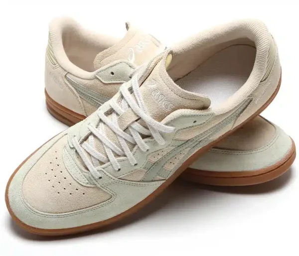 ASICS-Skyhand OG Marzipan Dried Leaf Green
