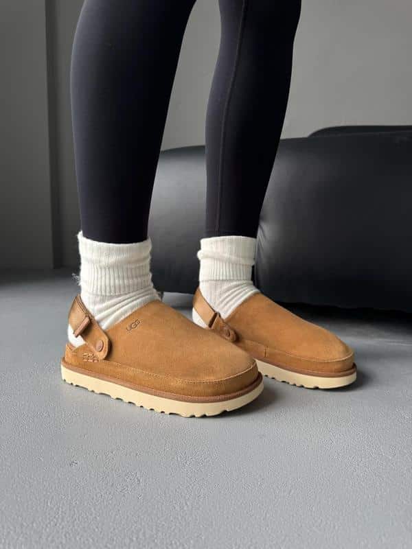 UGG-GOLDENSTAR CLOG CHESTNUT