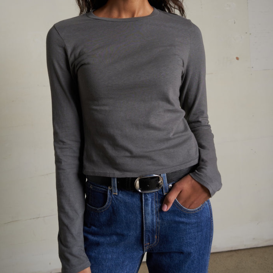 PERFECT WHITE TEE–JAMIE RECYCLED COTTON CREW TEE CHARCOAL