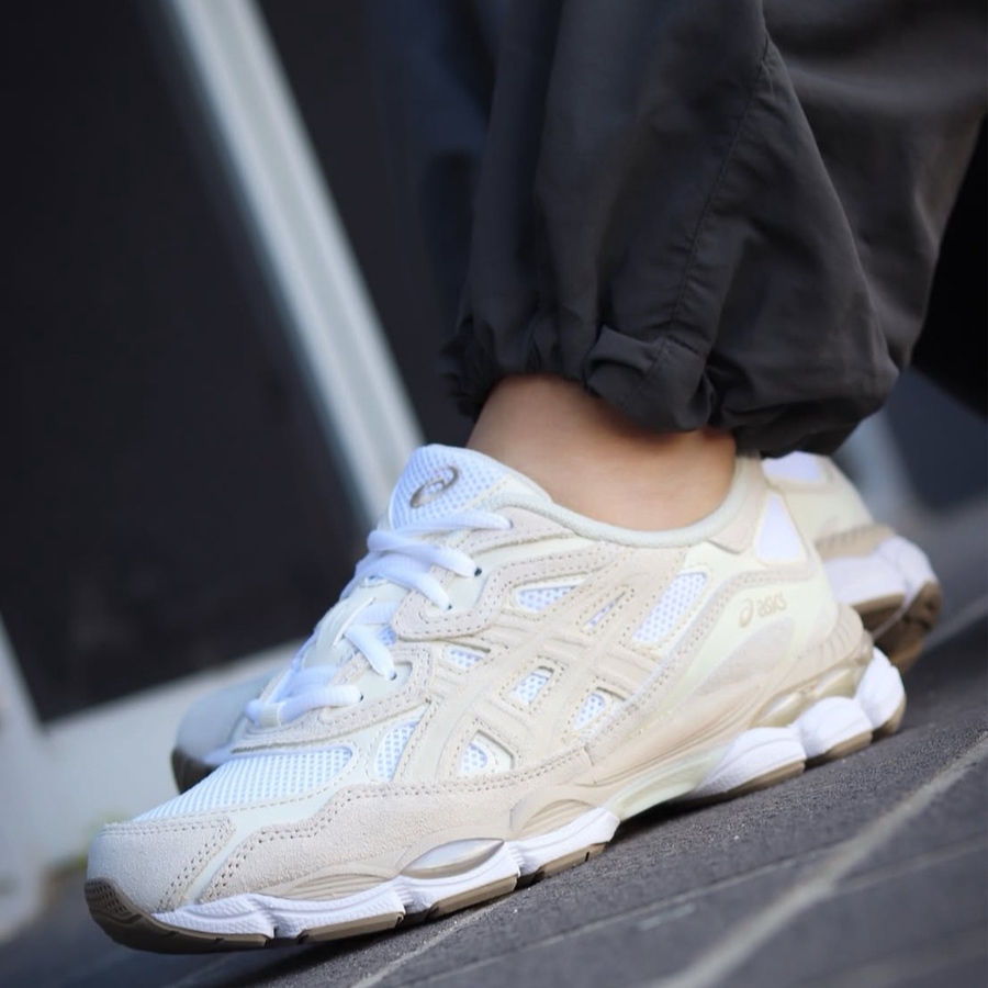 ASICS-GEL-NYC WHITE / FEATHER GREY 1203A663-102