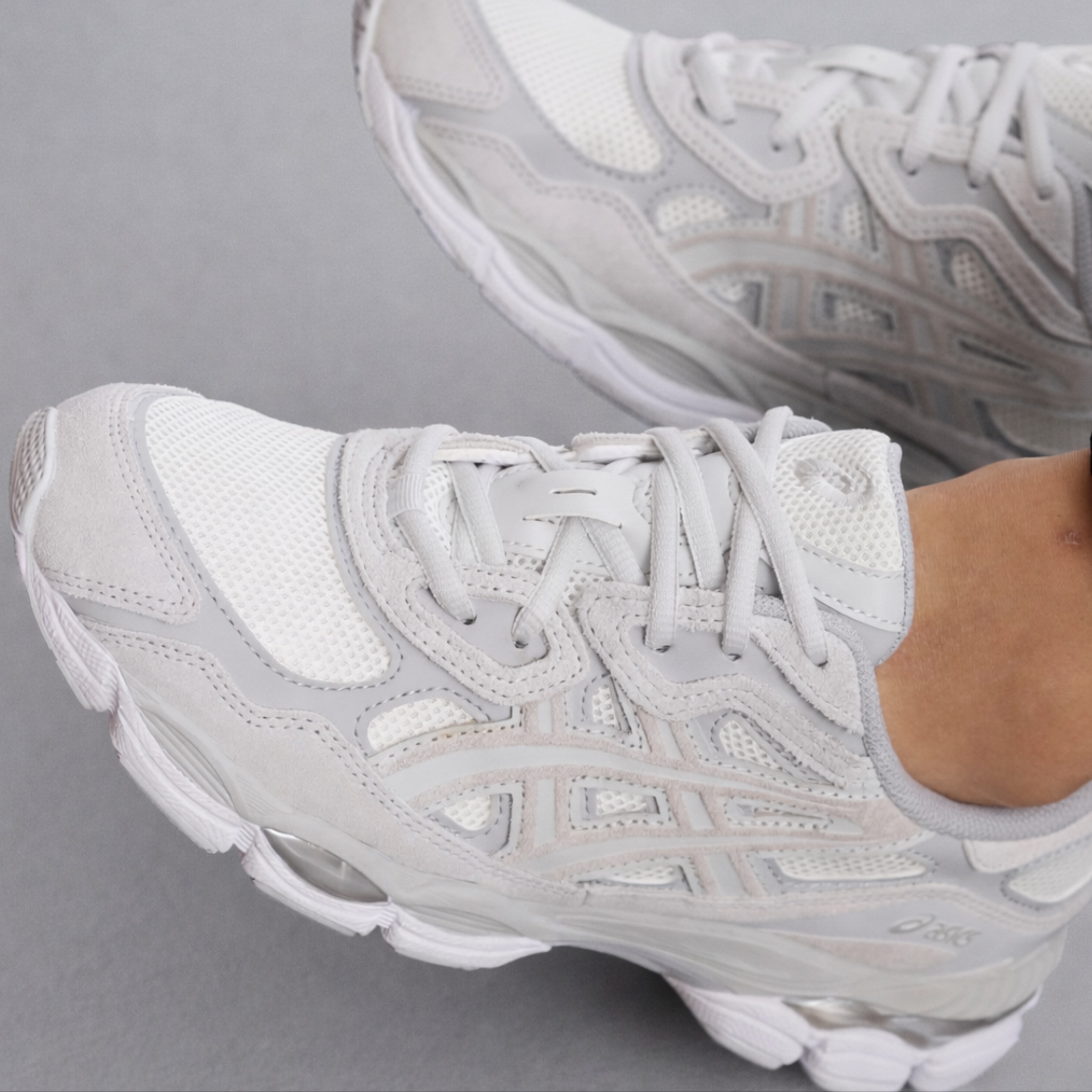 ASICS-GEL-NYC CREAM / CLOUD GREY 1203A663-101