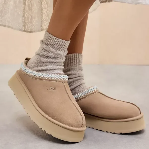 UGG–TAZZ II SAND