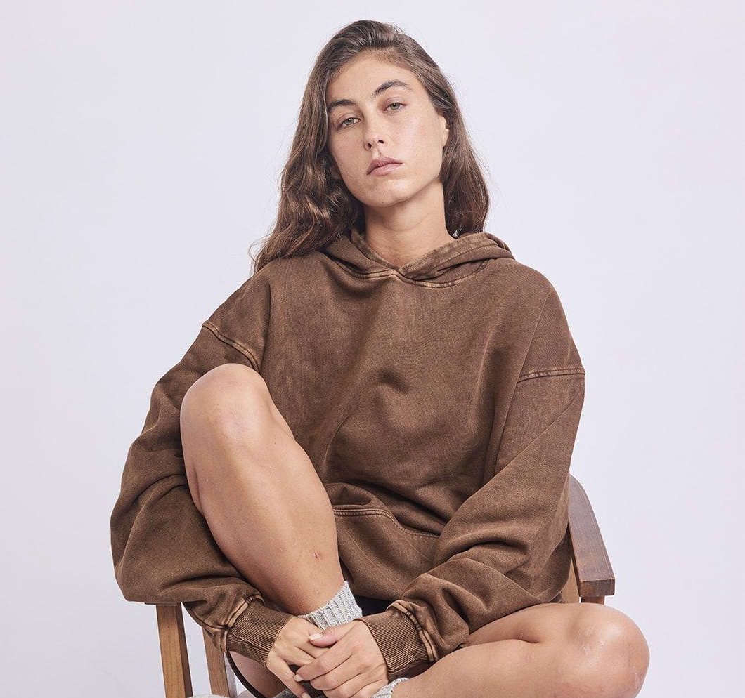 HOT TUNA-HOODY WASH DARK BROWN
