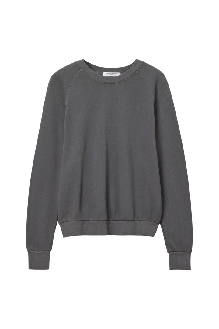 PERFECT WHITE TEE–ALEXI FRENCH TERRY RAGLAN CREW SWEATSHIRT CHARCOAL