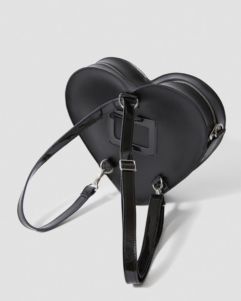 DR. MARTENS – HEART BACKPACK BLACK LEATHER AC807033