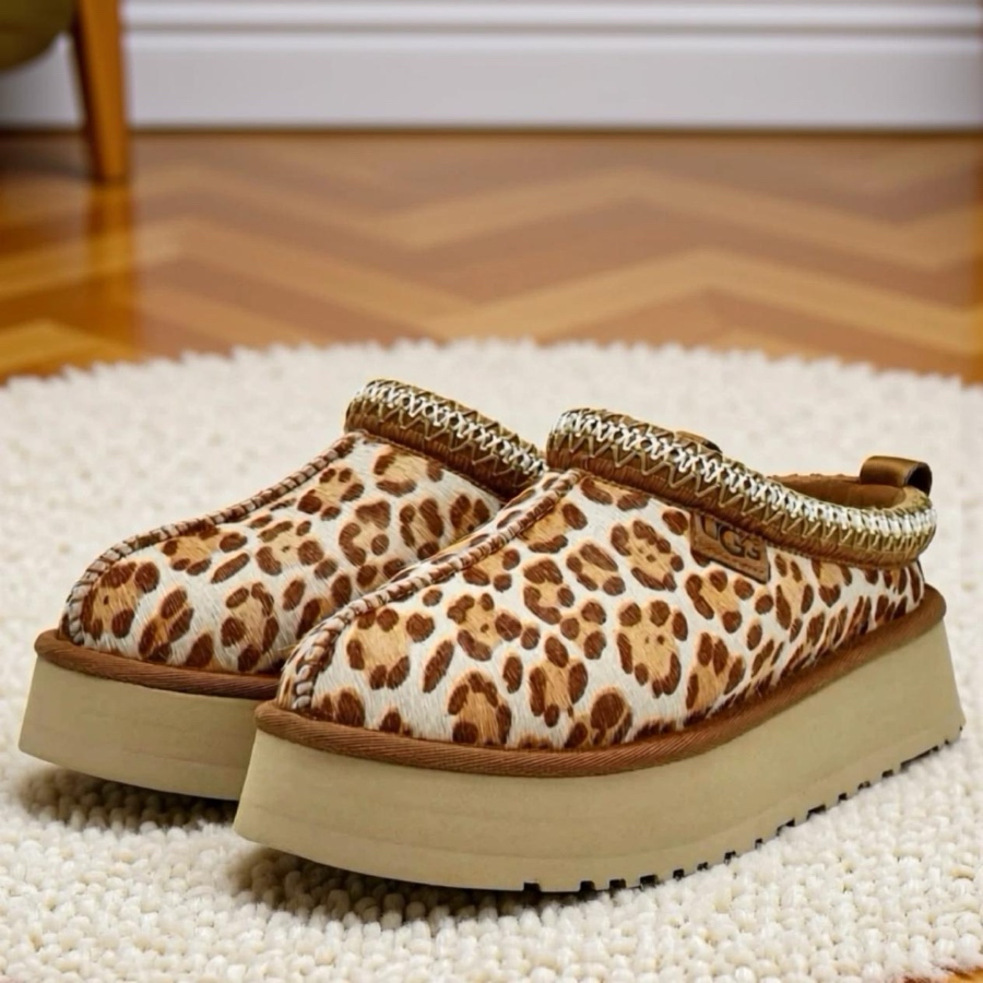 UGG – TA‌ZZ PLAINS FELICITY LEOPARD JASMINE