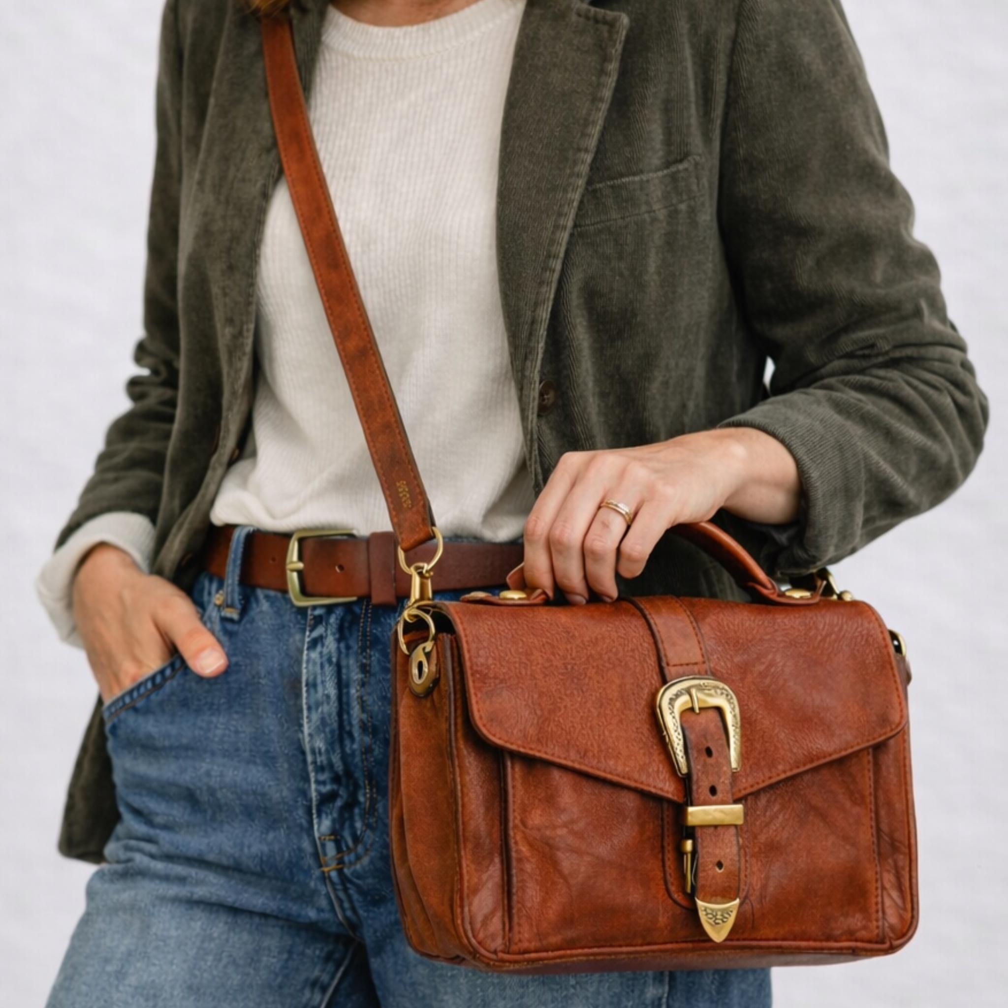 CAMPOMAGGI-FABIOLA SMALL SHOULDER BAG COGNAC