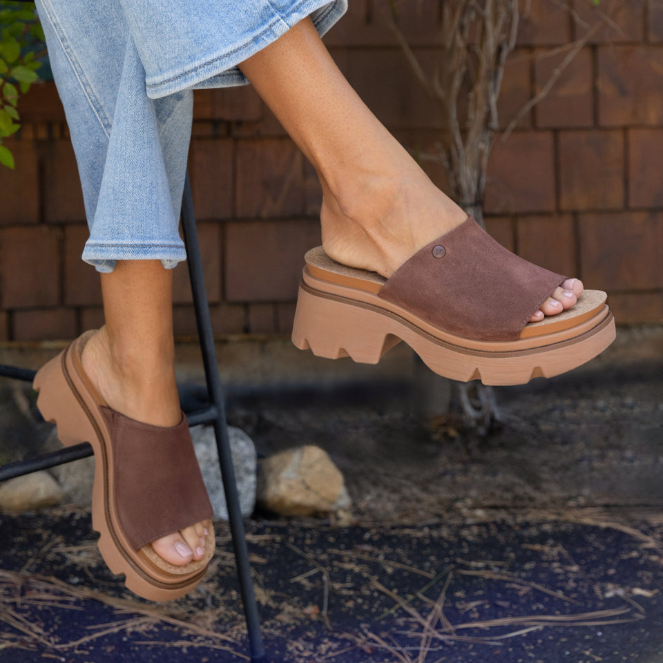 REEF-VISTA LUXE EVIE MULE BROWN