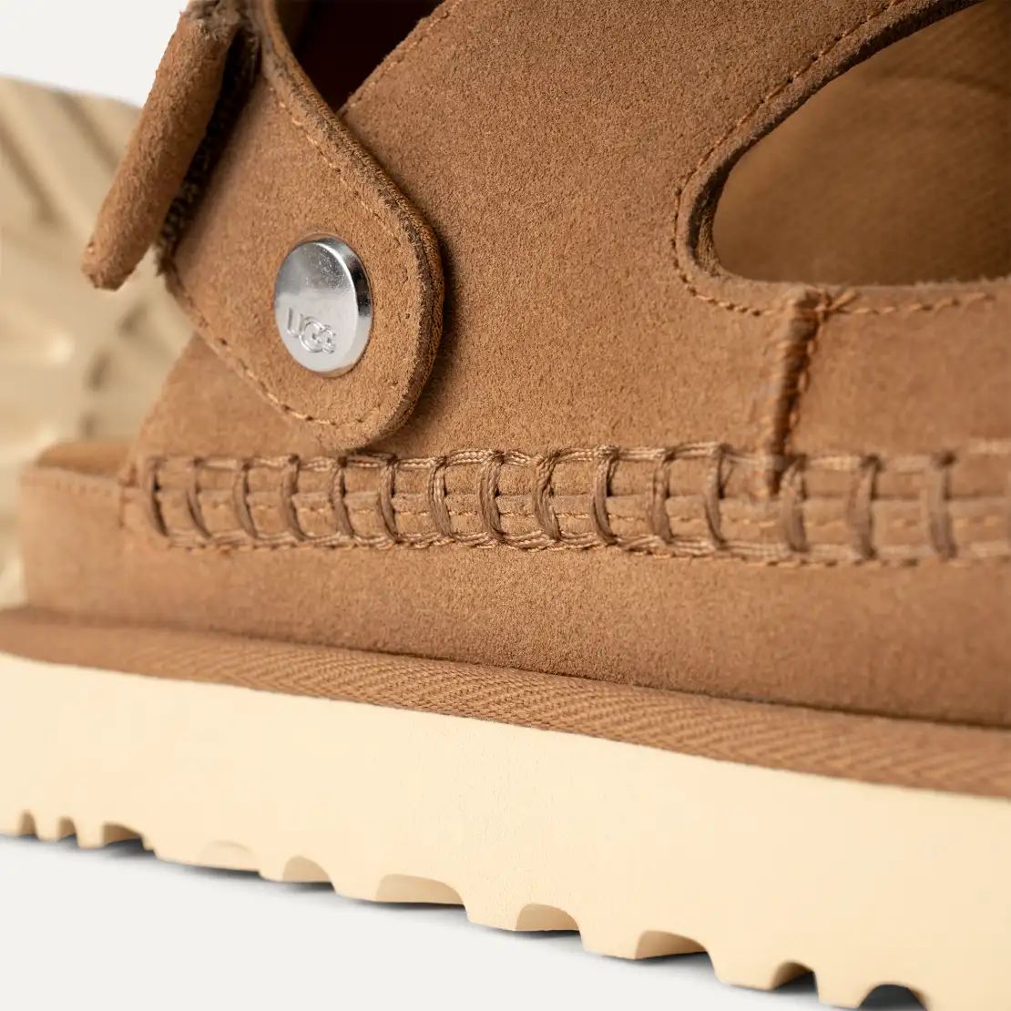 UGG-WOMEN'S GOLDENSTAR GLIDE CHESTNUT 1167399CHE