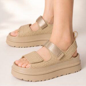 UGG-GOLDENGLOW EMBOSSED SANDAL MUSTARD SEED 1175311MDSD