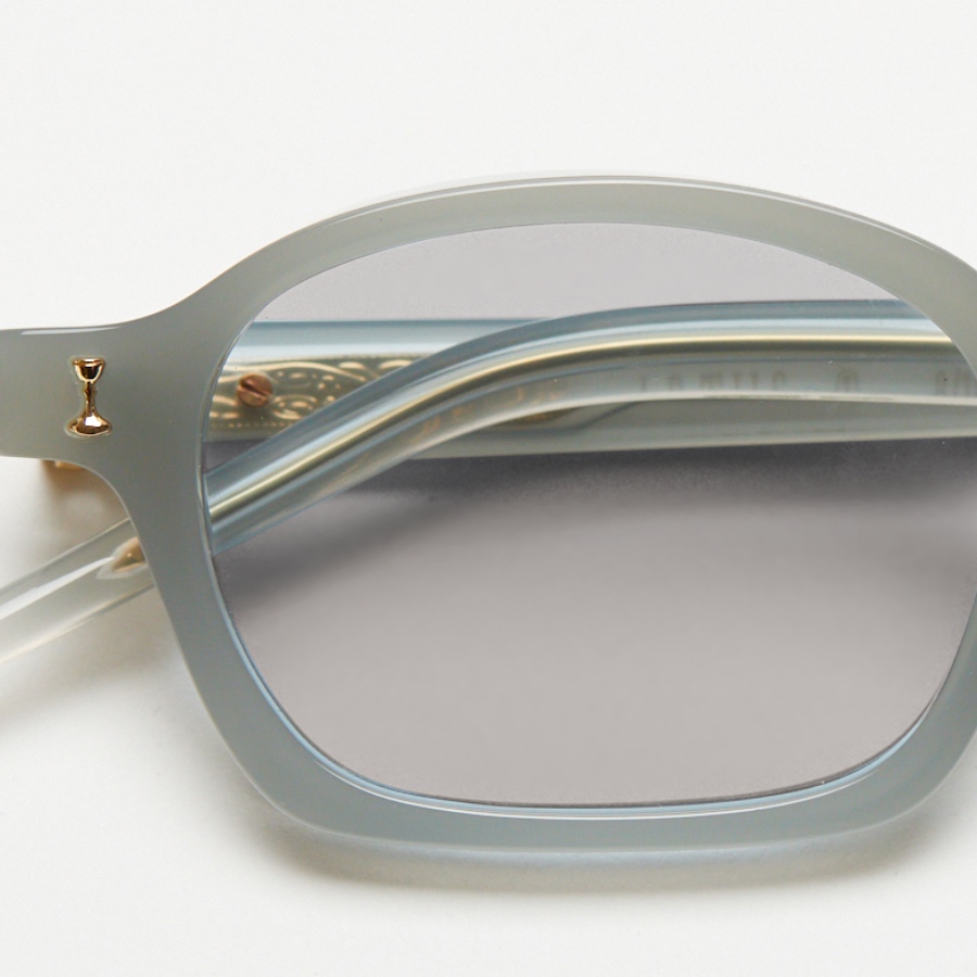ARTUS-AMO SUNGLASSES MILKY GREY