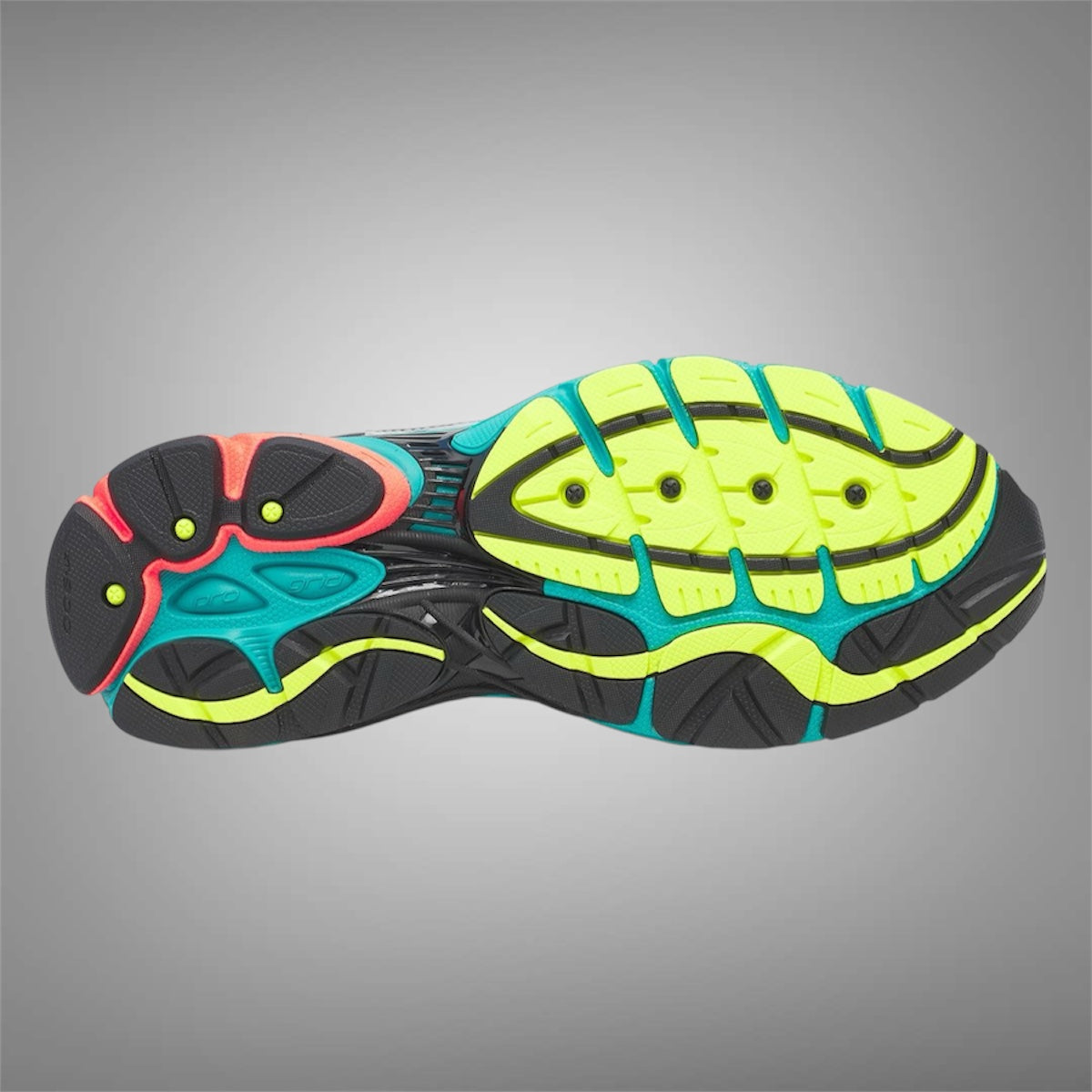 SAUCONY-PROGRID OMNI 9 SILVER MUTANT