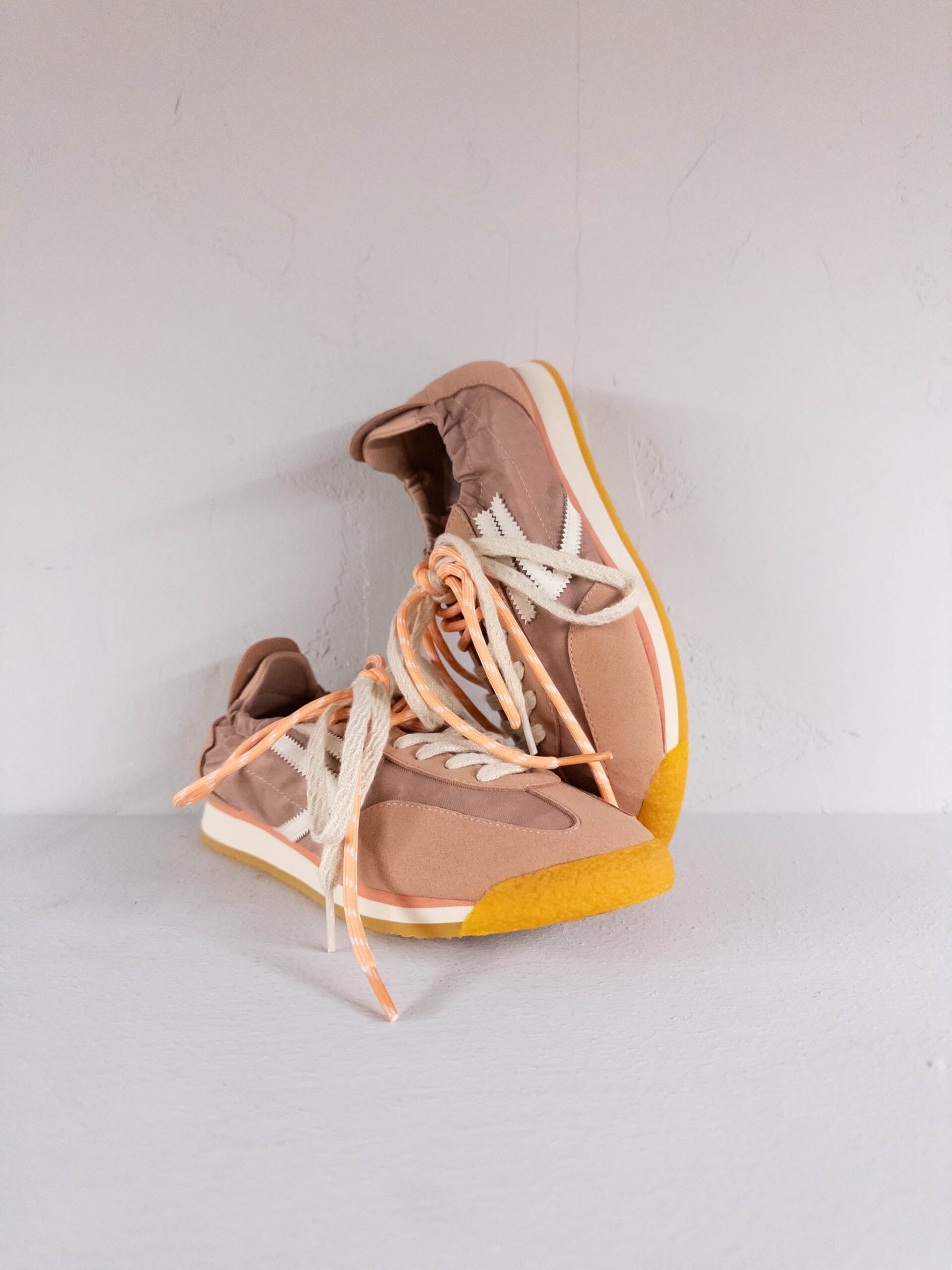 PURAAI-PANTHER PEACH MILK SNEAKERS PU602P-027
