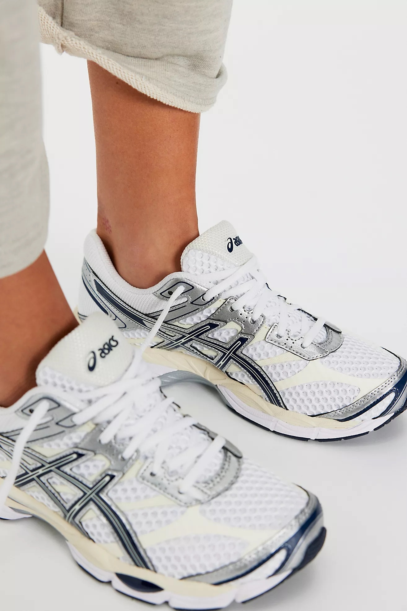 ASICS-GEL CUMULUS 16 WHITE MIDNIGHT