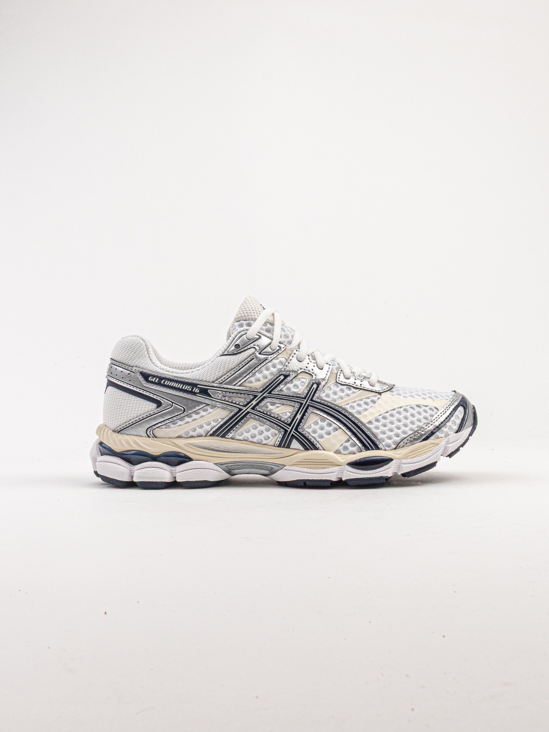 ASICS-GEL CUMULUS 16 WHITE MIDNIGHT