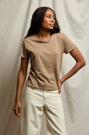 PERFECT WHITE TEE-HARLEY BOXY CREWNECK TEE MOCHA