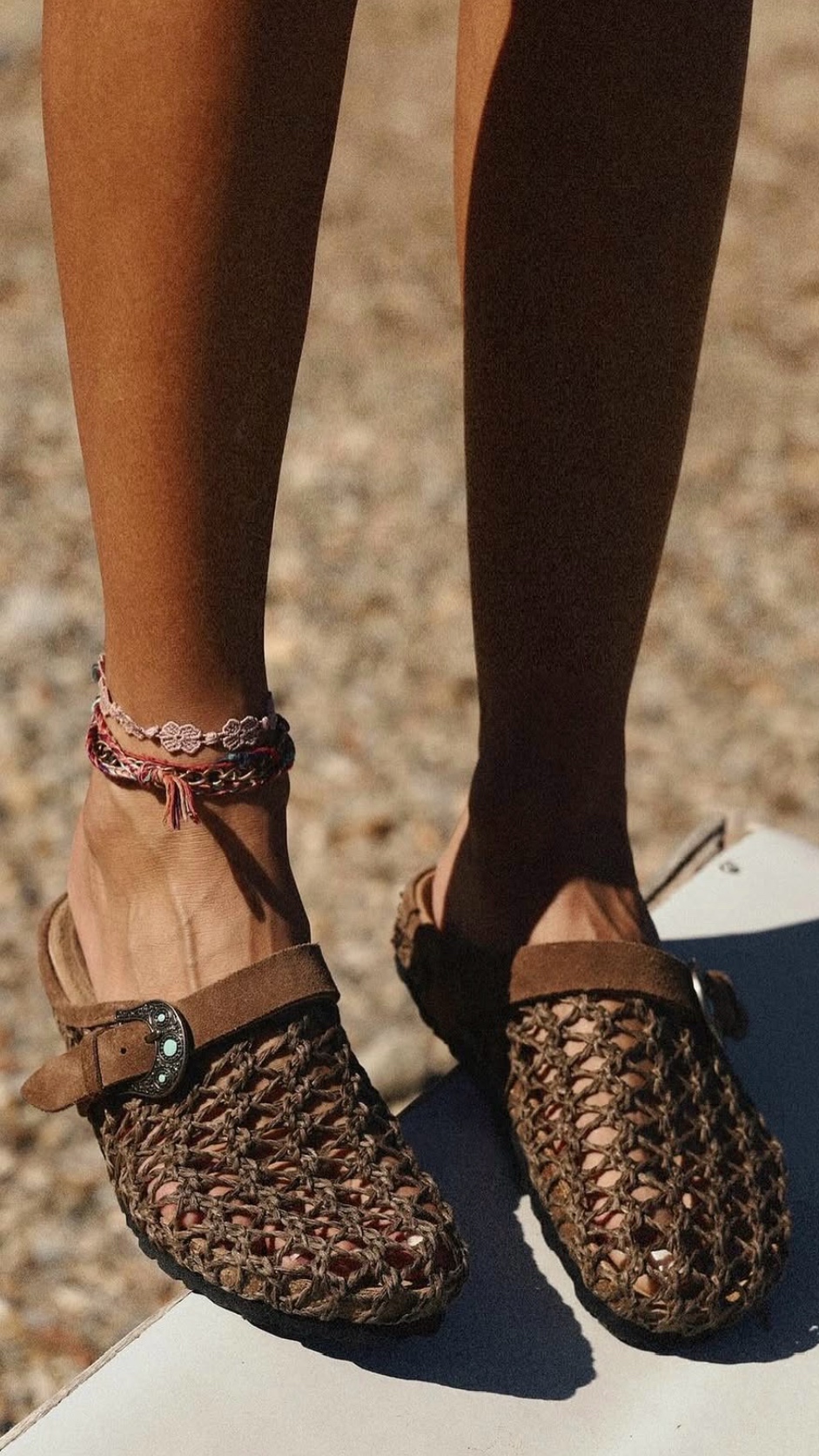 TAJI-DARK BROWN BRAIDED THAIS