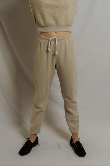 PERFECT WHITE TEE-JOHNNY SWEATPANT DRIFTWOOD