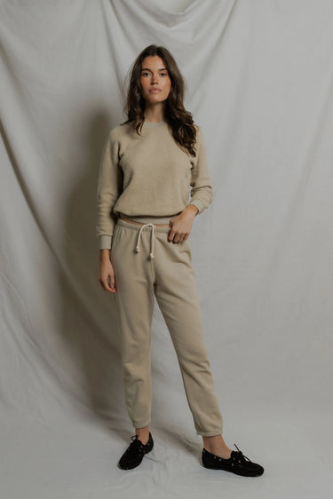 PERFECT WHITE TEE-JOHNNY SWEATPANT DRIFTWOOD