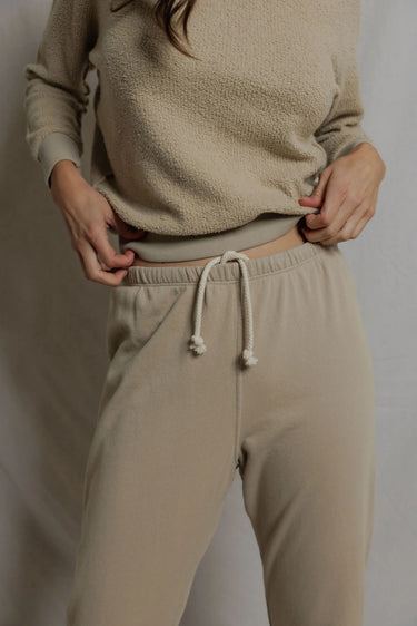 PERFECT WHITE TEE-JOHNNY SWEATPANT DRIFTWOOD