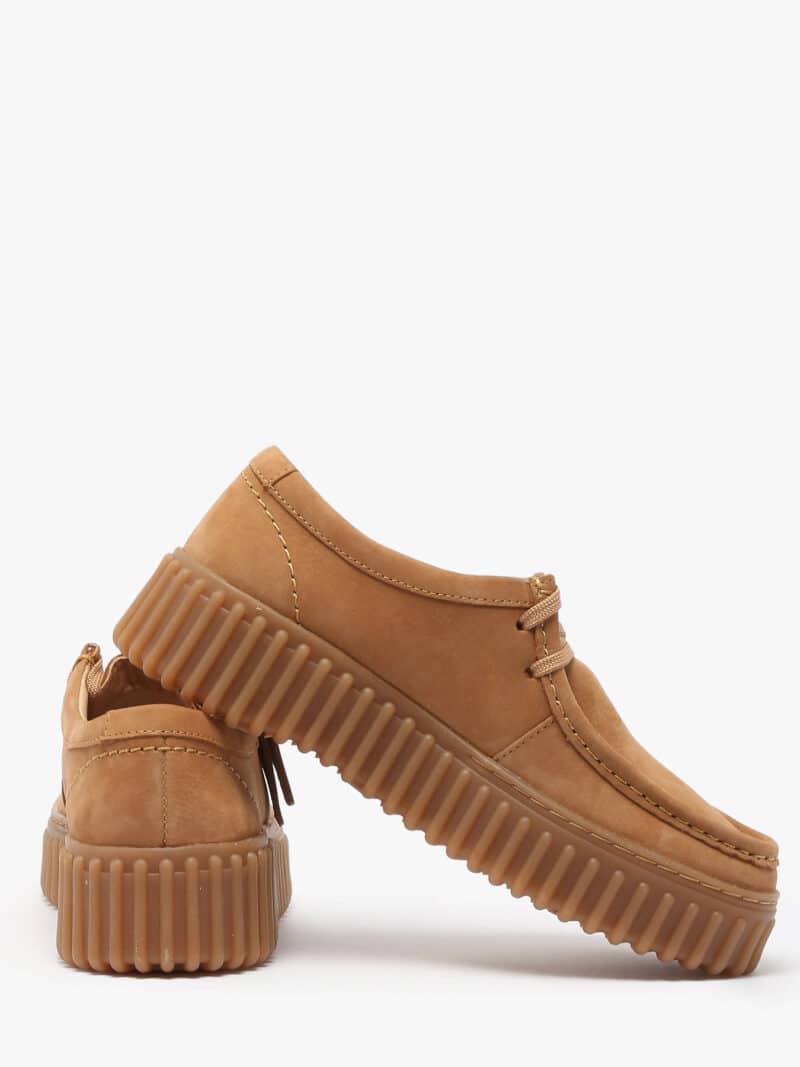 CLARKS-TORHILL BEE LIGHT TAN NUBUCK