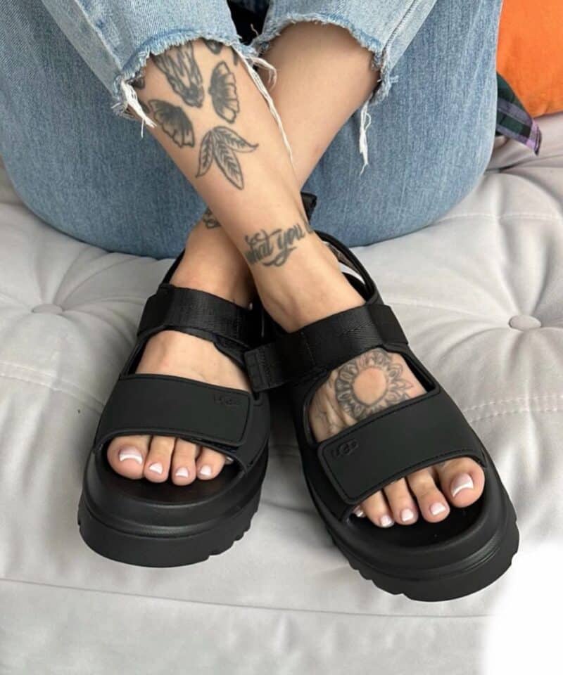 UGG-GOLDENGLOW SANDAL BLACK