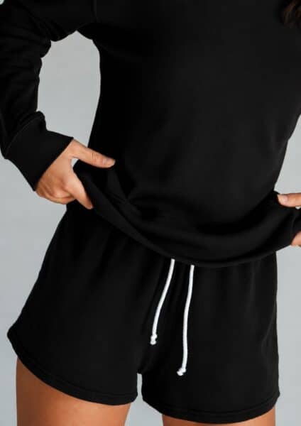 PERFECT WHITE TEE-LAYLA SHORT PACIFIC BLACK
