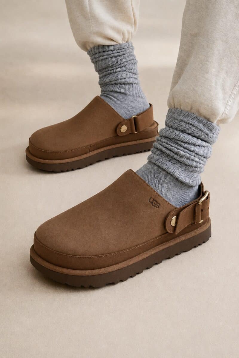 UGG-GOLDENSTAR VILLA CLOG DARK CHESTNUT