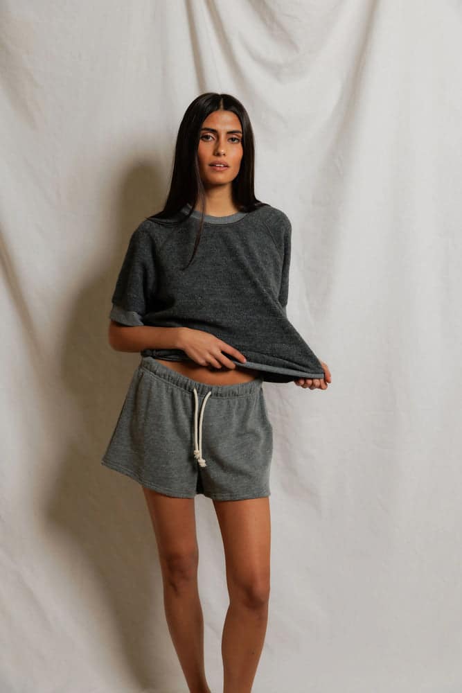 PERFECT WHITE TEE-LAYLA SHORT DARK HEATHER GREY