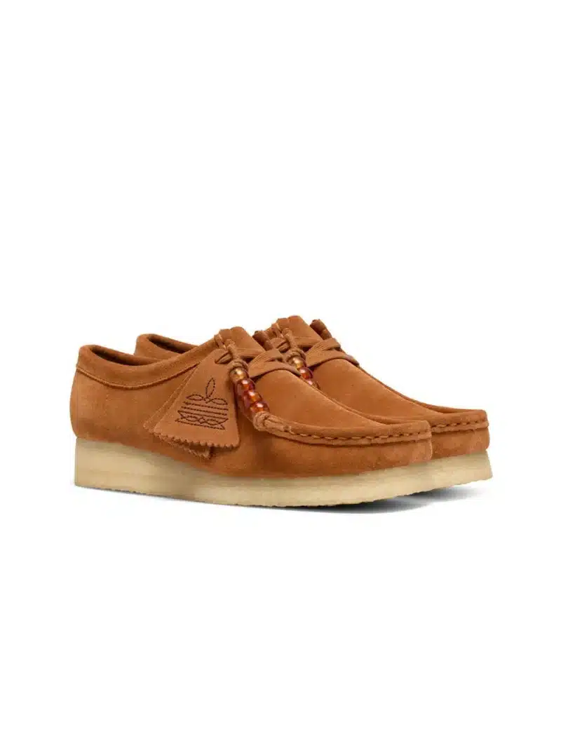 CLARKS-WALLABEE GINGER SUEDE